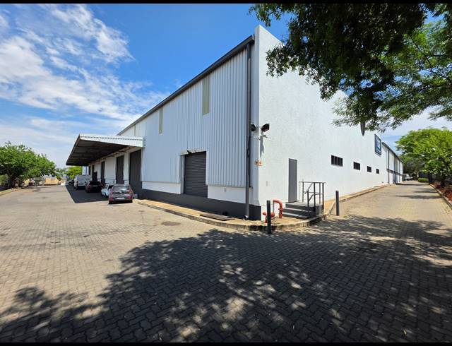 1,801M² WAREHOUSE TO LET IN KYA SANDS